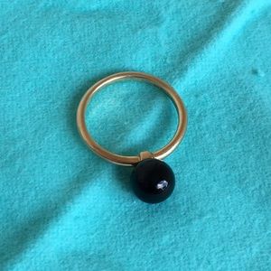 Tiffany & Co 18k 750 Gold Onyx Hardware ball ring